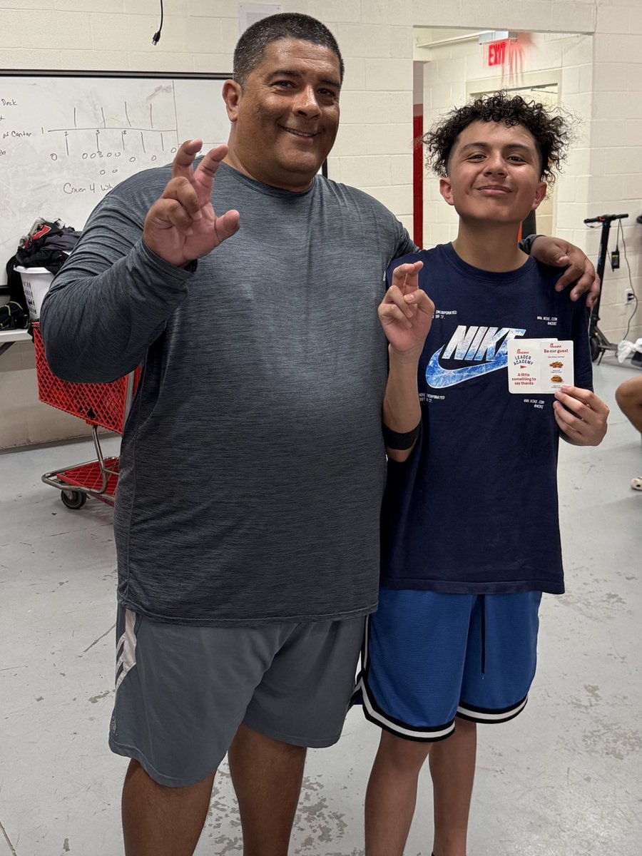 Congratulations to our three Eagles of the week! Their hard work and dedication did not go unnoticed. 

Thank you <a href="/ChickfilA/">Chick-fil-A, Inc.</a> Stockyards for providing them with a free meal card! 

#WeAreDiamondHill🦅