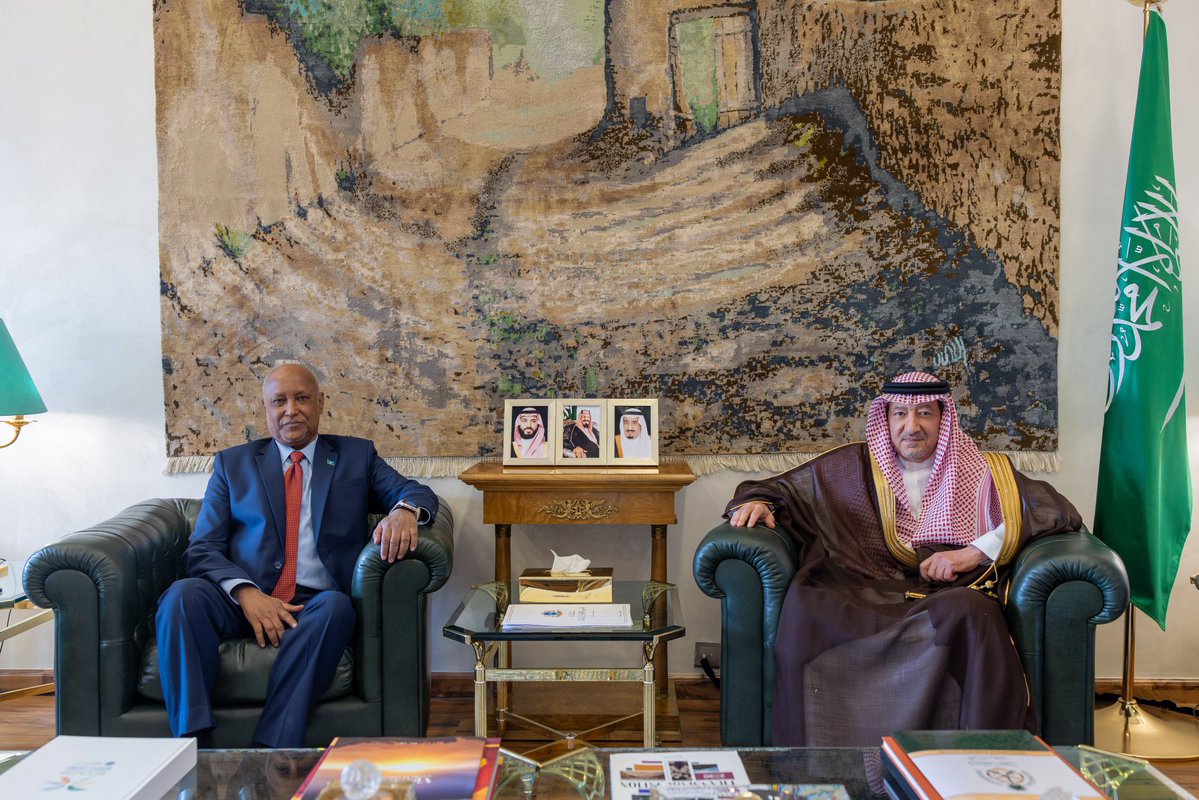 Somali Embassy-Saudi Arabia🇸🇴 (@somaliainksa) on Twitter photo I thank H.E. <a href="/W_Elkhereiji/">وليد الخريجي</a> Deputy Minister of <a href="/KSAMOFA/">وزارة الخارجية 🇸🇦</a> for the warm farewell. It was an honor to serve as Somalia’s Ambassador to Saudi Arabia and to strengthen our historic brotherly ties. As Somalia’s National Security Advisor to the President, I will work closely with the I thank H.E. <a href="/W_Elkhereiji/">وليد الخريجي</a> Deputy Minister of <a href="/KSAMOFA/">وزارة الخارجية 🇸🇦</a> for the warm farewell. It was an honor to serve as Somalia’s Ambassador to Saudi Arabia and to strengthen our historic brotherly ties. As Somalia’s National Security Advisor to the President, I will work closely with the
