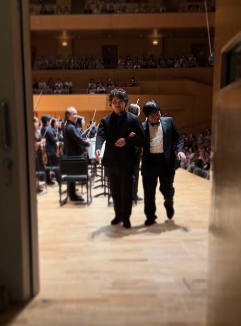 mlliu2006's tweet photo. 👏Nobuyuki Tsujii, Fumiaki Miura & ARK Philharmonic successfully completed their Japan Tour (8 sold out concerts) yesterday Aug 11 in Nagoya. They will reconvene "next month for #ARKclassics @SuntoryHallE.
#辻井伸行
辻井伸行さん https://t.co/esB1EBqsiz