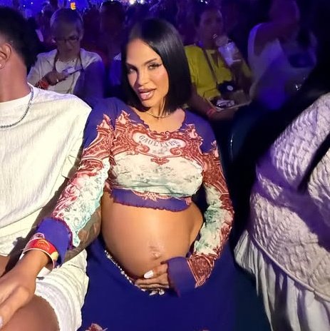 📸| Natti Natasha para el concierto de Bad Bunny en Puerto Rico