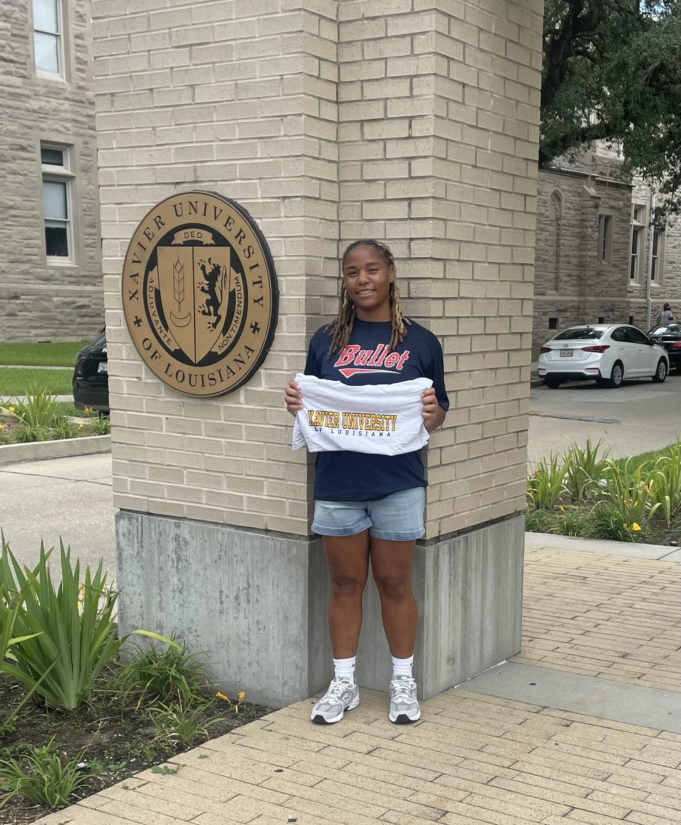 saylr_mouton's tweet photo. I’m so blessed to receive an offer from Xavier University💚💛, Thank you Coach K and Coach Dorsey for hosting a wonderful visit. #AGTG #uncommitted2026 @CoachKAnderson https://t.co/gMSuAXhYq8