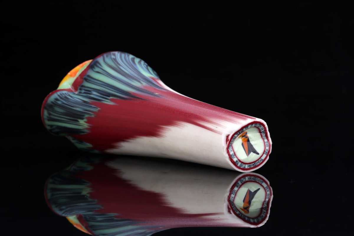 Who can explain to me what this is?