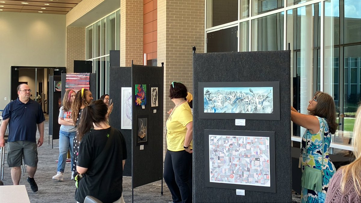 TPMSVisualArts's tweet photo. To kick off the new school year, our amazing visual arts teachers are leading with creativity. 🎨✨ The inaugural Visual Arts Teacher Exhibit highlights their unique talents — a celebration of imagination, passion, and artistry across the district. @CFBISD https://t.co/ZqQg4W6LXB
