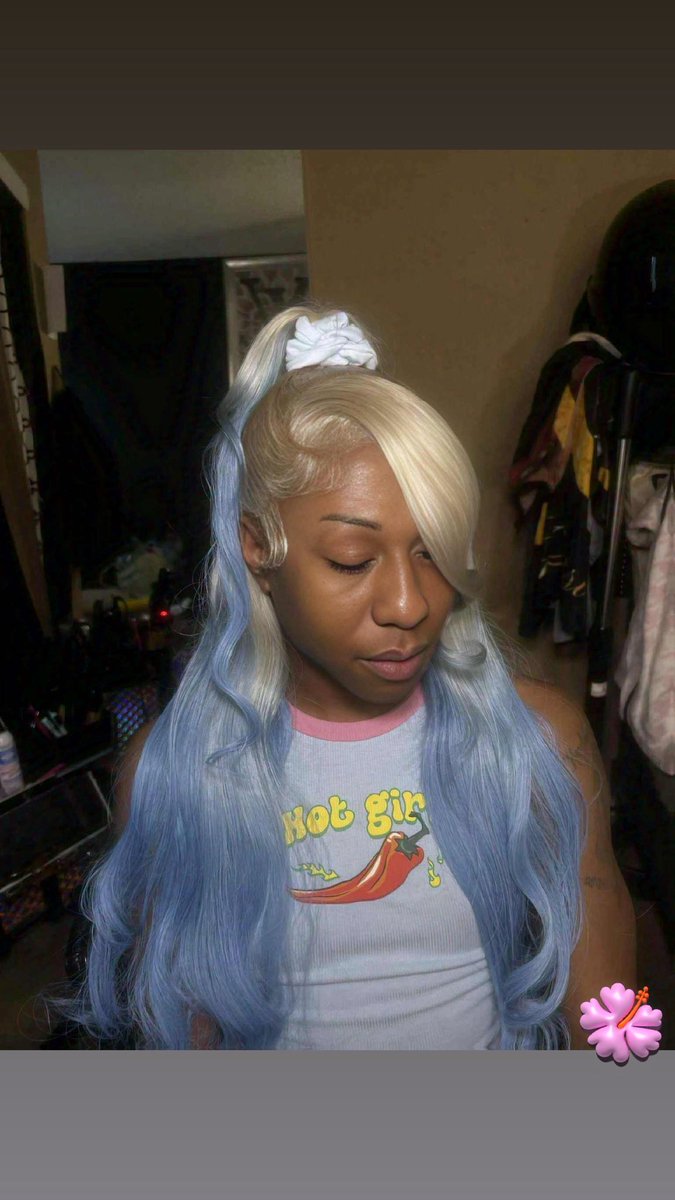 Mrs.Hook tweet media