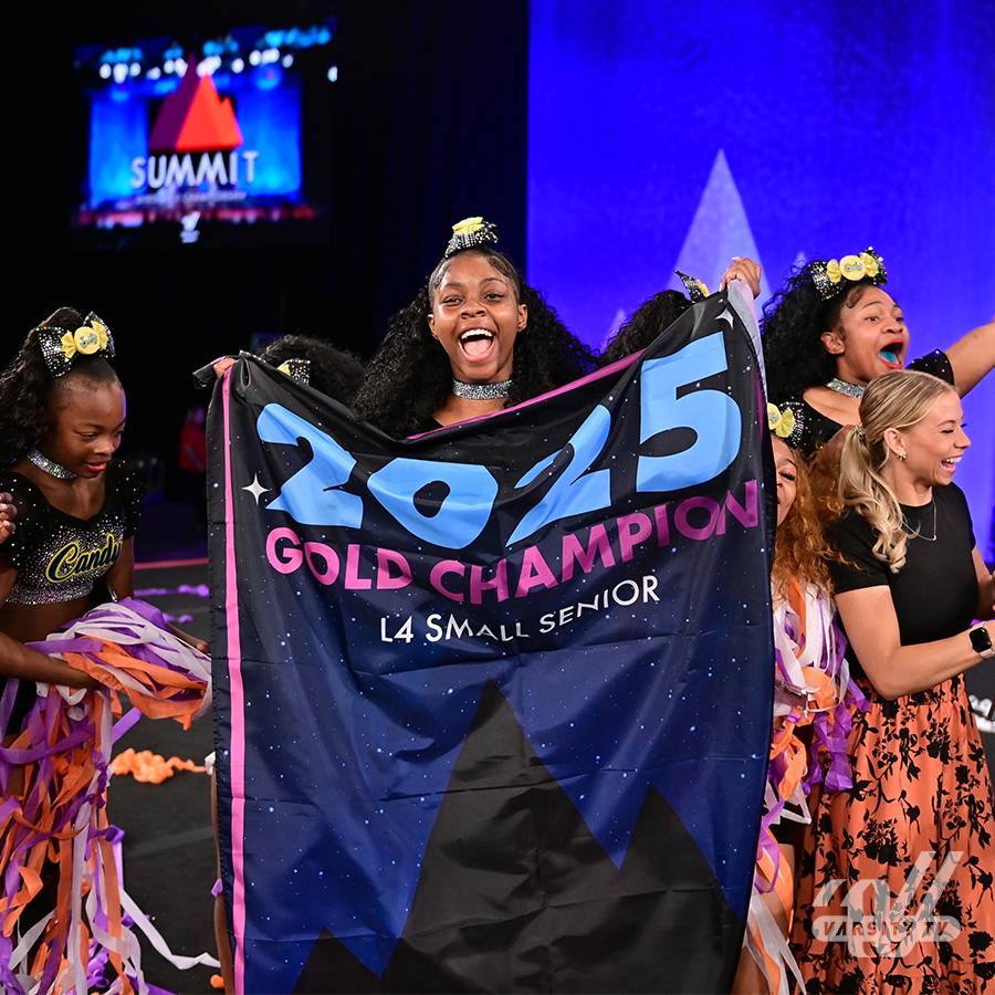 VarsityAllStar's tweet photo. Throwing it back to the unforgettable #D2Summit 🤩🏔️
See all the top 20 moments in our full photo album — now live on #VarsityTV ! 📸➡️ https://t.co/HgjYLNcP7e