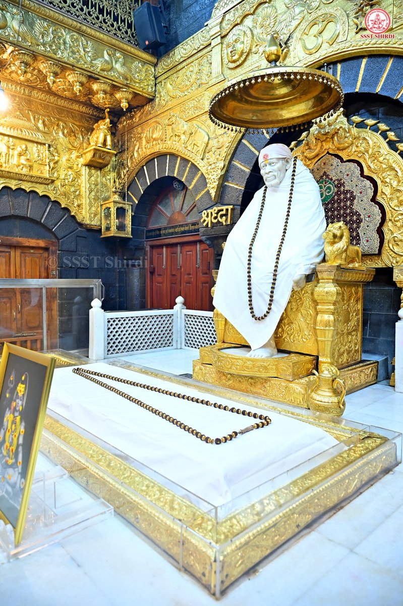 SSSTShirdi's tweet photo. *!! ॐ साई राम !!*
*श्री साईबाबा संस्थान विश्वस्त व्यवस्था,शिर्डी*
*!! ॐ Sai Ram !!*
*Shri Saibaba Sansthan Trust, Shirdi*
≈≈≈≈≈≈≈≈≈≈≈≈≈≈≈≈≈ 
*आरती :-शेजारती*    
 *सोमवार ११ ऑगस्ट २०२५*   
*Aarti :-Shejarti*
*Monday 11 Aug 2025* https://t.co/tMxRg9pH3A