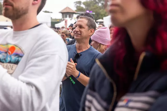 "Given his desire to revive downtown's economic fortunes through live music — and that he booked San Francisco-born DJ and producer Zhu for his inauguration party — it's more than fair to say the mayor is a legit music fan."

via <a href="/AstridKane/">Astrid Kane</a> <a href="/Moxie_Manda/">Amanda Andrade-Rhoades</a>

sfstandard.com/2025/08/10/out…