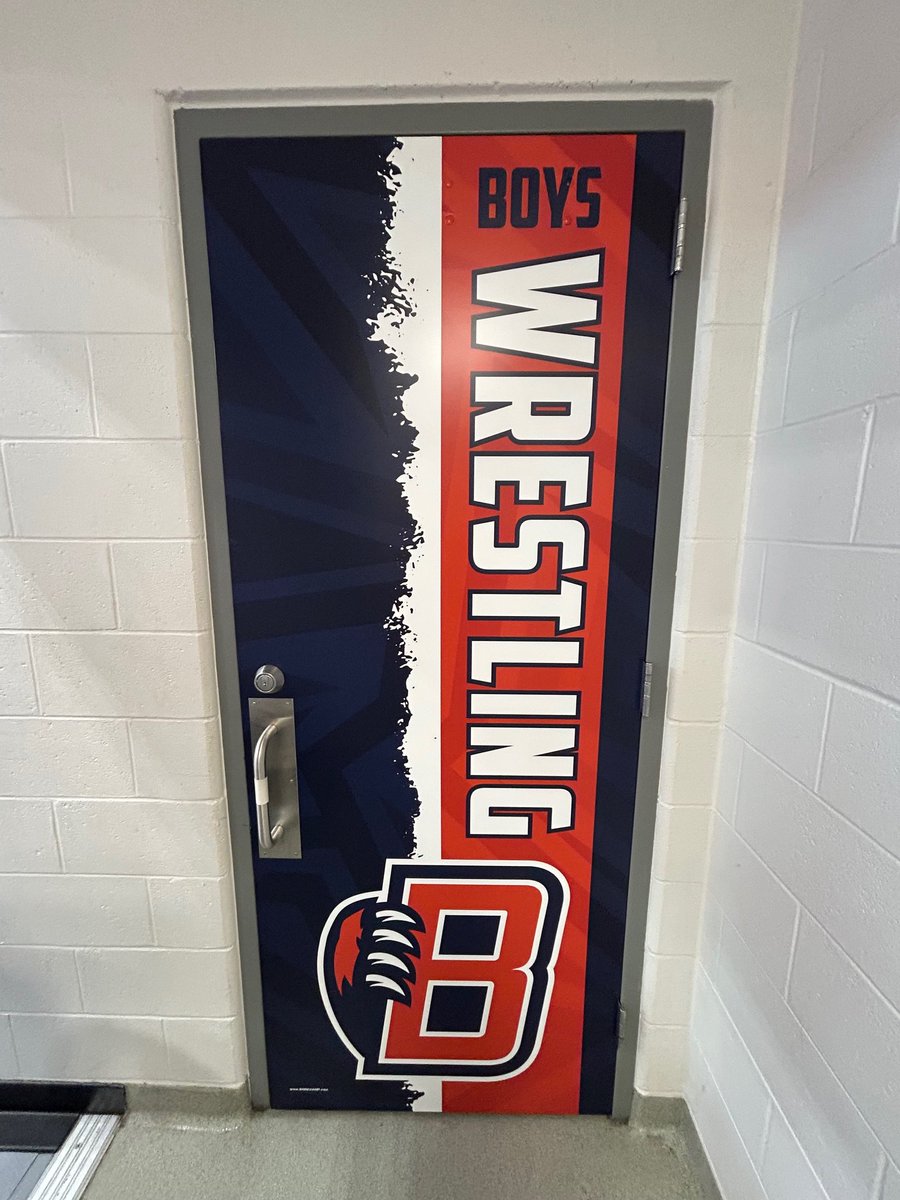TheSignChamp's tweet image. 🐻 Bridgeland Bear Wrestling just raised the STANDARD! New locker room graphics now echo their motto: "Champions Always Find a Way." A daily reminder that greatness starts here. 💪
@B_HS_Wrestling @CFISDAthletics #BrandYourSchool #SignChamp #BuildYourBrand #SchoolBranding…