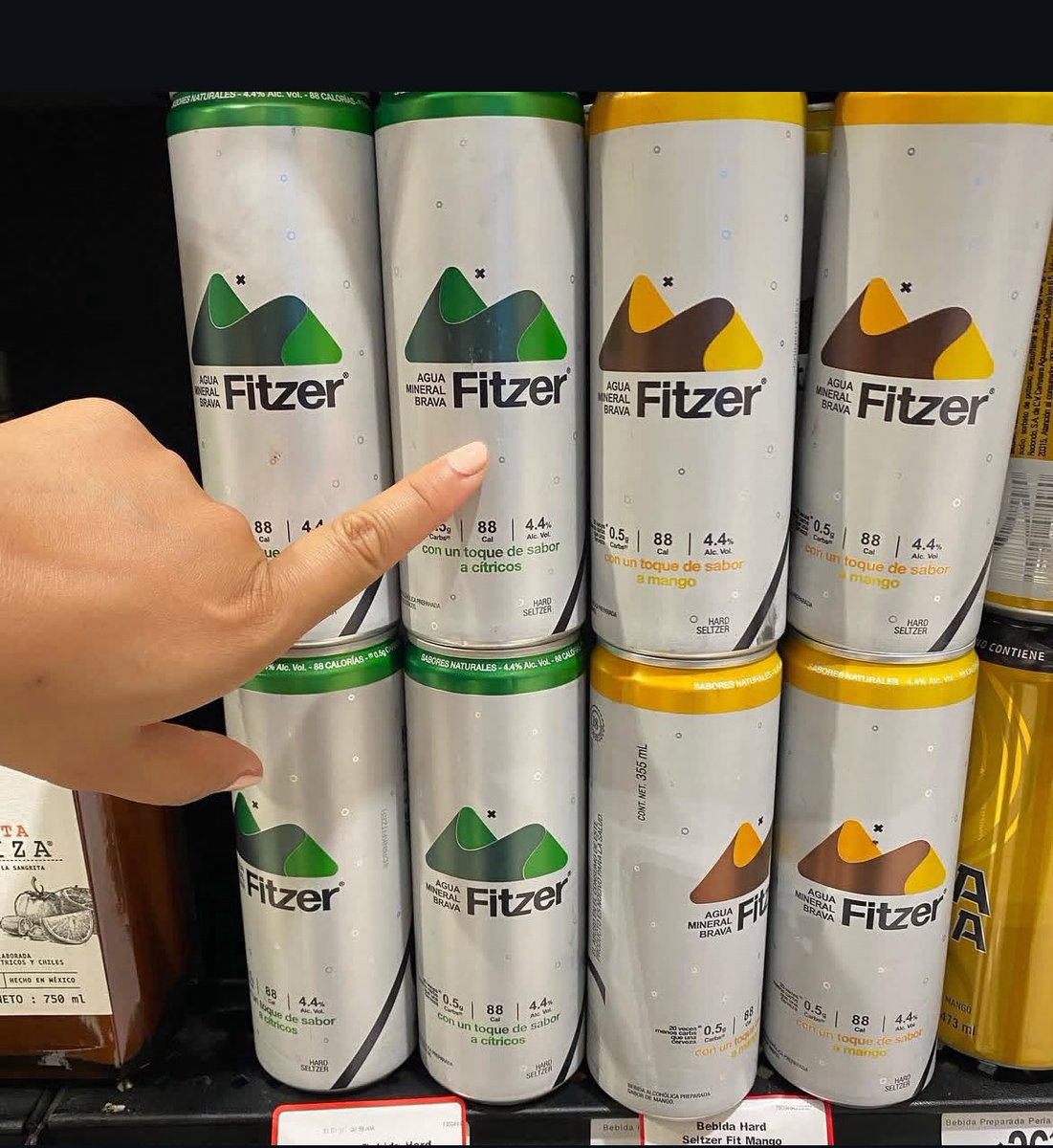 JazminGCS's tweet photo. @drinkfitzer @AtletideSanLuis La de cítricos es mi favorita 😍 https://t.co/vZrM8uMVax