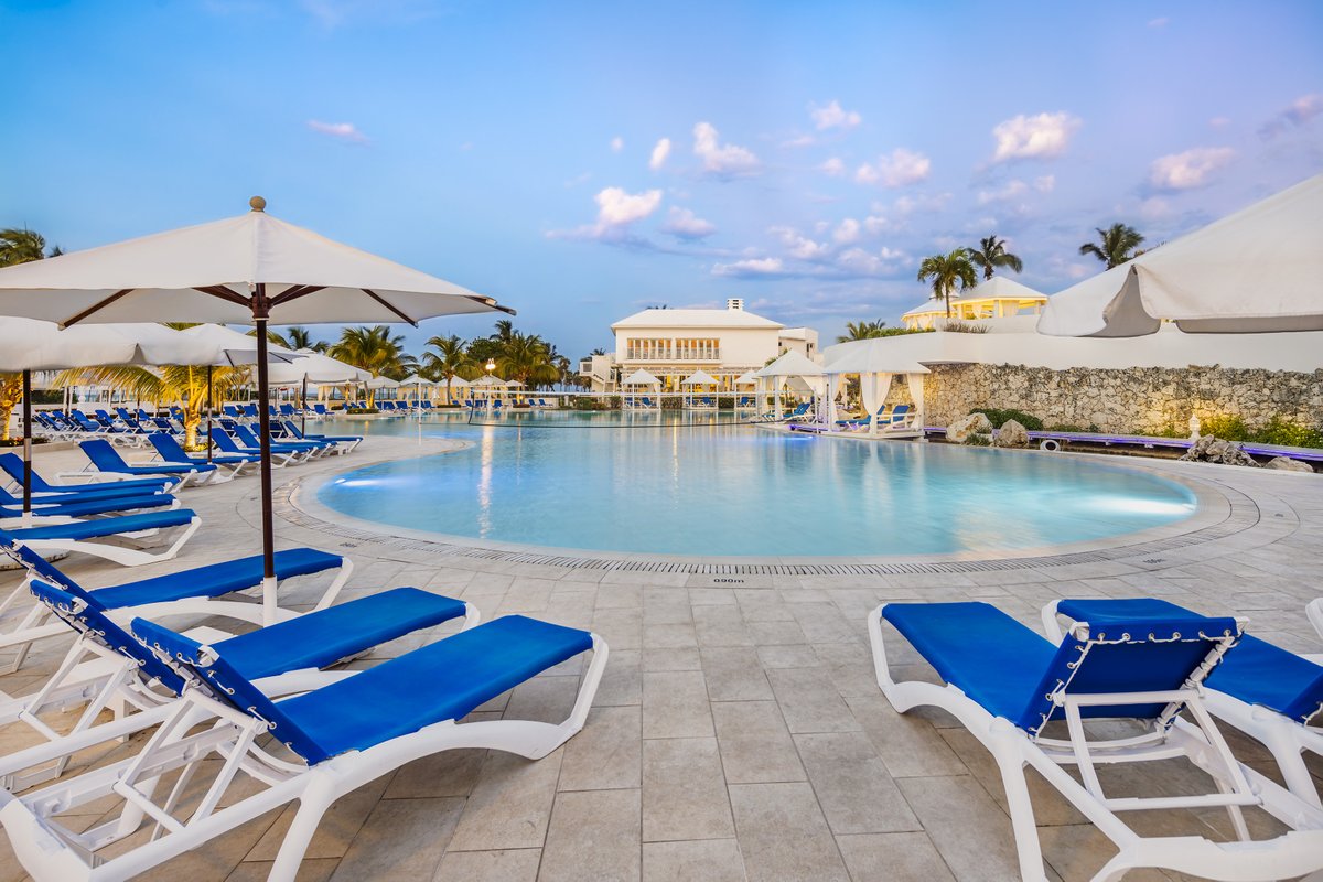 PromosaereasAR's tweet photo. #Varadero 🌴 hasta 20% off 🔥🔥en Hotel Melia Cayo Coco  ⭐️⭐️⭐️⭐️⭐️

https://t.co/71cewBI6DI https://t.co/9uhbgRPfpF
