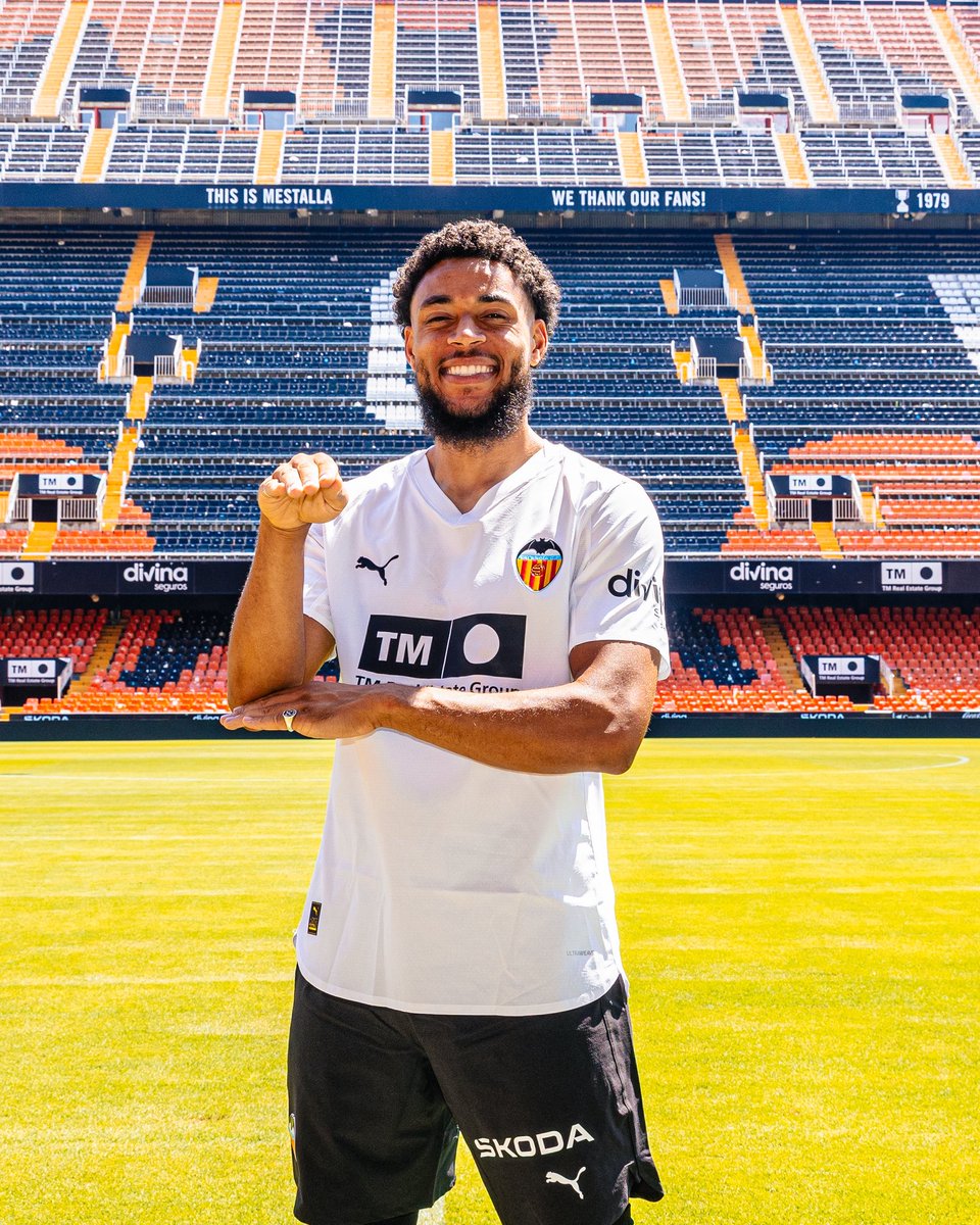 Arnaut Danjuma tweet media