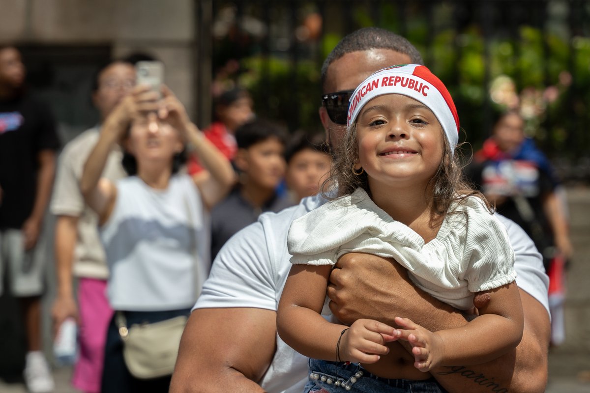 nycgov's tweet photo. It was a beautiful day to celebrate our Dominican community!

New Yorkers from all over came out to Manhattan for the iconic National Dominican Day Parade. Plenty of smiles and the diversity that makes our city so great! https://t.co/UUVbARi701