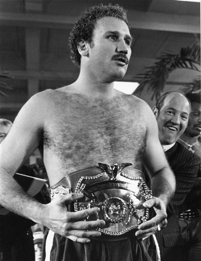 Jaynes__World's tweet image. 🥊 #Boxer Scott LeDoux was only 62 when he lost his life to his fiercest opponent, motor neuron disease #MND/#ALS, fourteen years ago today.

Scott fought the greatest; #MuhammadAli, @GeorgeForeman et al.

#MND was always going to inflict a fatal KO.... 😢

#MND #MoreNeedsDoing!