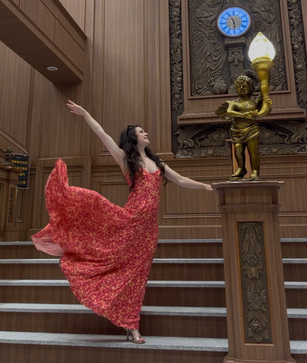 maryjessmusic's tweet image. Dancing in to this week… 💃 

Happy Monday! What are your plans for this week?

Picture taken in the Titanic entrance hall of 安平航海城 Anping Maritime Castle in Taiwan. 

Outfit: A @FreePeople dress thrifted on @vinted 🤩

#titanic #sustainablefashion #secondhand #安平航海城