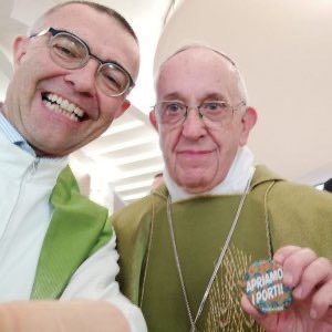 nello scavo (@nelloscavo) on Twitter photo +++ Bloccato all’aeroporto di Tel Aviv don Nandino Capovilla di <a href="/paxchristi_it/">Pax Christi Italia</a> +++
Verrà trattenuto questa notte ed espulso domani perché sarebbe una minaccia….
Don Nandino un “pericolo”. Ci sarebbe da ridere e anche da piangere.
Aggiornamenti in corso +++ Bloccato all’aeroporto di Tel Aviv don Nandino Capovilla di <a href="/paxchristi_it/">Pax Christi Italia</a> +++
Verrà trattenuto questa notte ed espulso domani perché sarebbe una minaccia….
Don Nandino un “pericolo”. Ci sarebbe da ridere e anche da piangere.
Aggiornamenti in corso