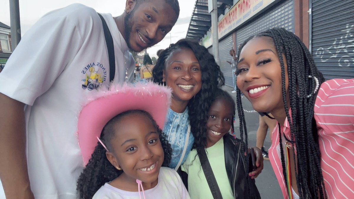 Manchester Carnival 2025 is a day of friend family and amazing networks from the organisations… Beautiful memories we have made again this year we can always dene with <a href="/Zeriah81123585/">Zeriah</a> thank you <a href="/ManCityCouncil/">Manchester City Council</a> 👑❤️