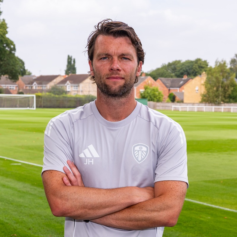 LUFCacad's tweet photo. 📰 #LUFC Academy is pleased to announce former player Jonny Howson will take up a player-coach role with our U21s