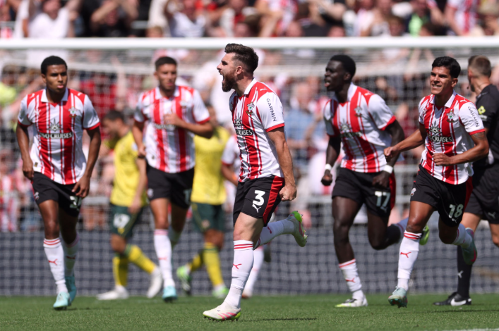 L1minus10's tweet photo. League 1 Minus 10: Southampton 2 Wrexham 1. RPs appreciated.

#saintsfc actually win at home. Featuring Bale v2.0, 5-sub-advantage, Baz with his hands, Rocking Ronnie and Jack in the Box.

https://t.co/4wwbKnGeiE https://t.co/Ihu51tEyQp