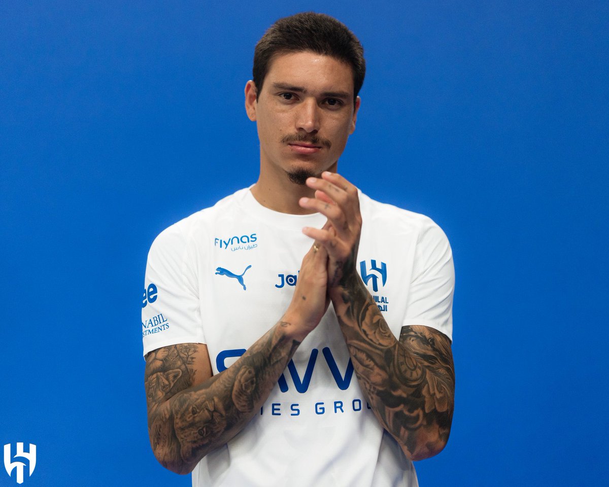 H_swilhy's tweet image. للعلم :

صفقتي #الهلال بالتعاقد مع " ثيو + نونيز " جاءت بتكفل كامل من شركتي الهلال الربحية وغير الربحية ، ولم تتكفل " لجنة الاستقطابات " بأي صفقة منها .