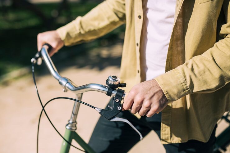CycleAshford's tweet photo. Thinking of getting back on your bike? Whether it’s been 10 days or 10 years, there’s no better time to start than now.
Ashford has brilliant routes, quiet lanes &amp; scenic trails waiting for you.
Check out the route planner on our website:  https://t.co/kEHFAIoGHW #CycleAshford https://t.co/ro7Fk8K6Zi