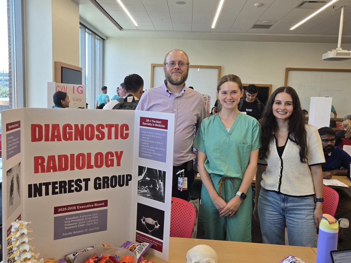 Dr. Joel Fritz, Assistant Professor of Neuroradiology and Radiology Director of Medical Student Education joins the medical students participating in the Diagnostic Radiology Interest Group at the @ohiostatemed.
#OSURadiology #osuwmc #buckeyepride
