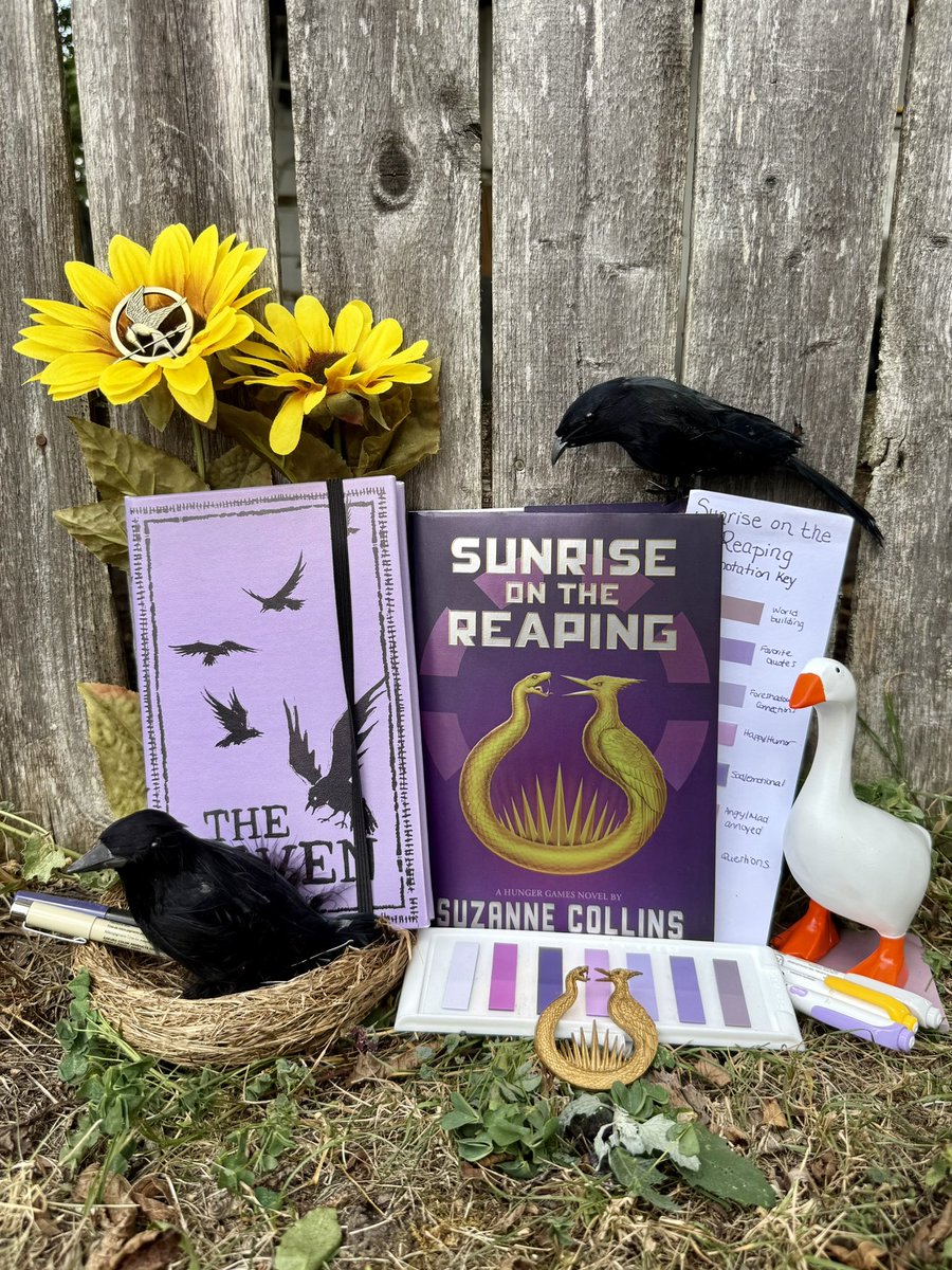 HungerGamesDWTC's tweet photo. Grab a fresh box of Kleenex because it’s time for Sunrise on the Reaping! The Hunger Games Official Book Club moves on to the newest book in the series this week.
We hope you’ll join us and finish up this summer journey back to Panem!
@HungerGamesBks #readHungerGames https://t.co/vqNekkd27X