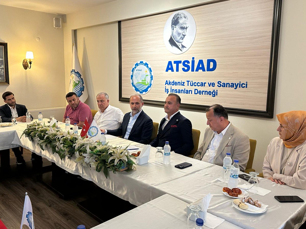 Milletvekili Abdulkadir Özel’den ATSİAD’a Ziyaret: Bölgesel Yatırım ve Altyapı Çalışmaları ekonomi zirvesine dönüştü!

ekogundem.org/2025/08/11/mil…