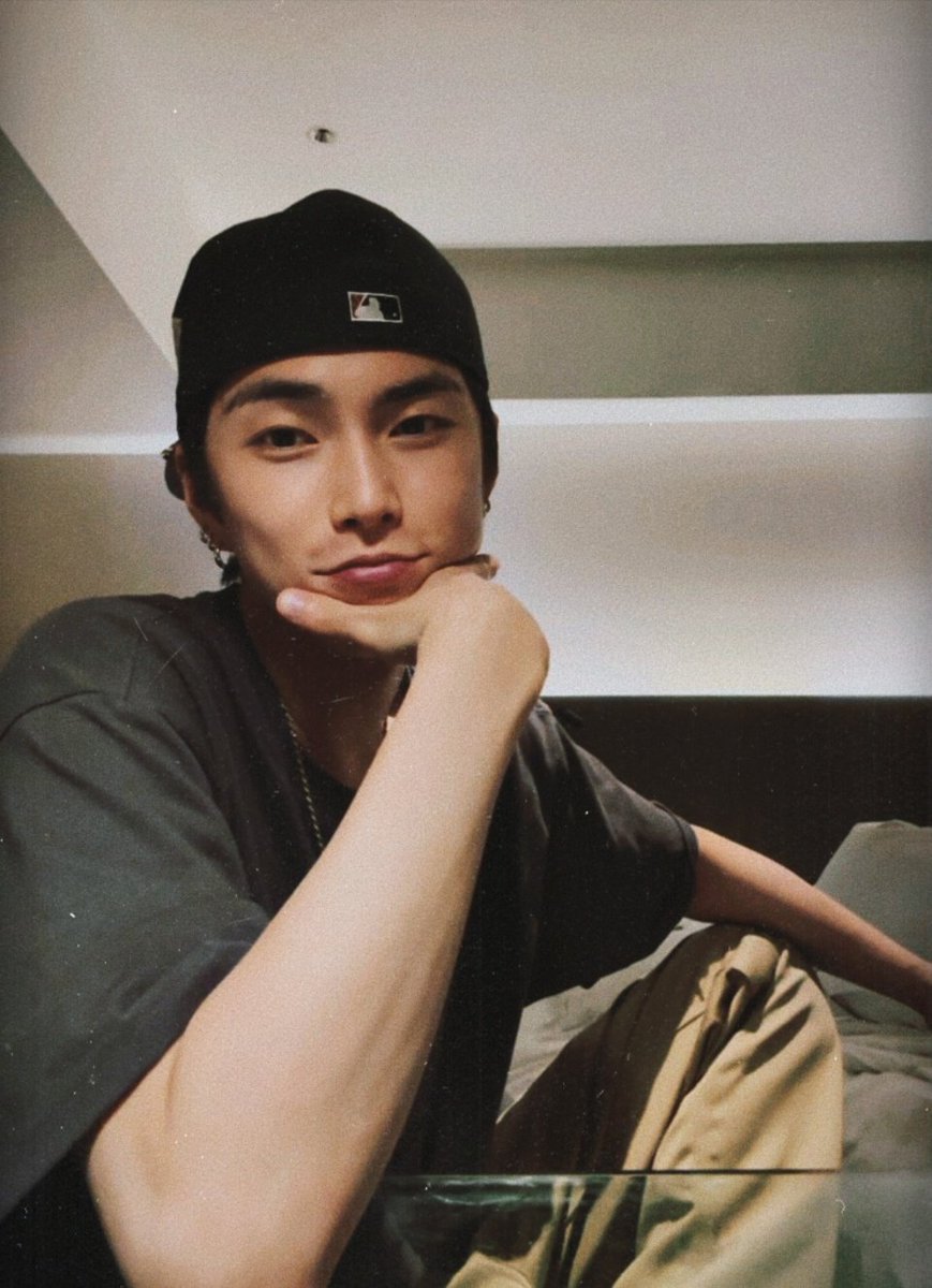 aliyaaa #glow tweet media