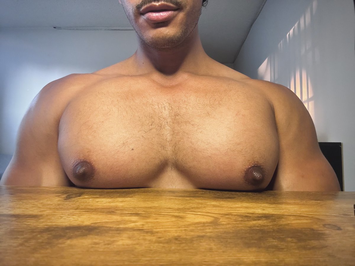 NippleGooner🍼🍼 tweet media