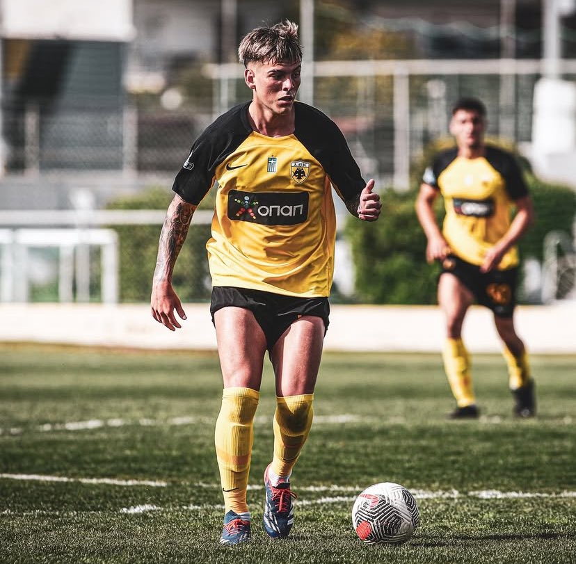 TheAEKGuy's tweet photo. 🚨 According to multiple reports. Eliian Sosa, the 22 year old Argentine player, is very close to following the footsteps of Konstantinos Chysooulos, as he is set to go on loan to Anorthosis in Cyprus for a year. 🟡⚫️
#aek #aekfc #monoaek #forzaaekara #aekara #anorthosi https://t.co/2H9ZifjJHW