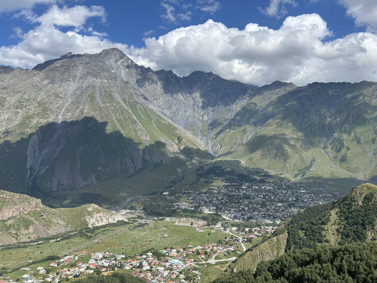 いやぁ最高だった、ゲルゲティの三位一体教会。
一部修復作業中だったみたいだけど、タイトな旅行スケジュールの中無理してでも見にくる価値はあった。