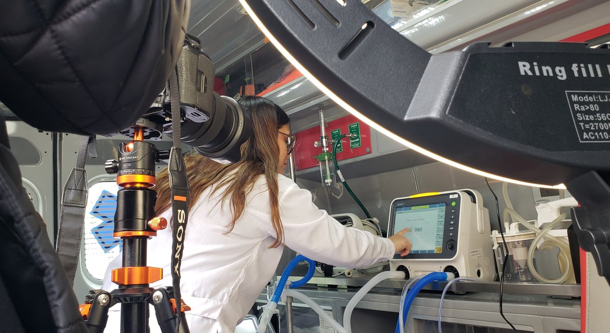 Internovam's tweet photo. En producción de Filmación y Fotografía para el video Corporativo, Brochures, Web y Comunicación visual en redes de nuestro cliente del rubro médico. 
.
#backstage #detrasdecamaras #films #mkt #medicos #peru https://t.co/AwodtRNXbK