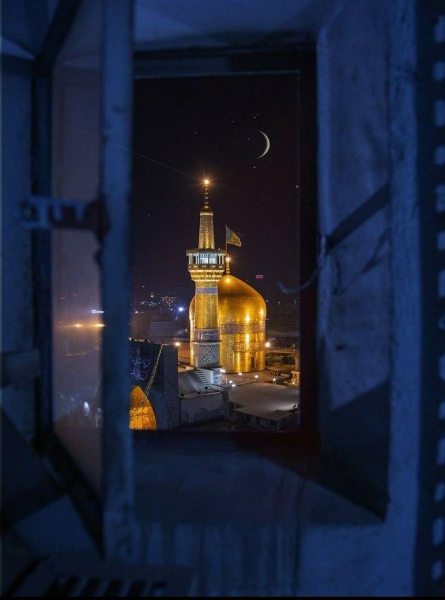 He was named Ali (a) by his holy father, Imam Musa al-Kazim (a), the seventh Imam. He was divinely entitled "Raza" and his nickname was Abul Hasan (a).
#شہادت_غریبِ_طوسؑ

'Imam Raza'
'Shah e Khurasan'///