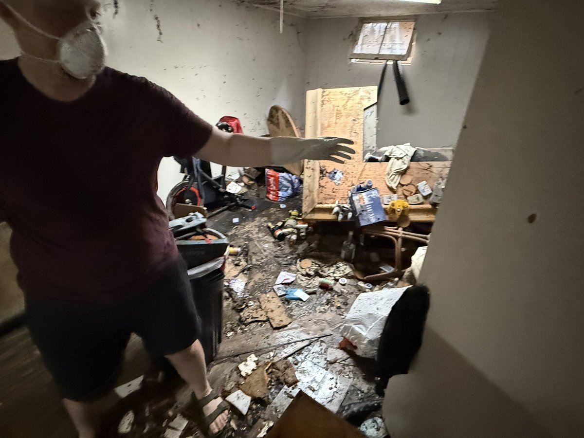 The aftermath of flash flooding in West Allis 💔 <a href="/SpectrumNews1WI/">Spectrum News 1 Wisconsin</a>