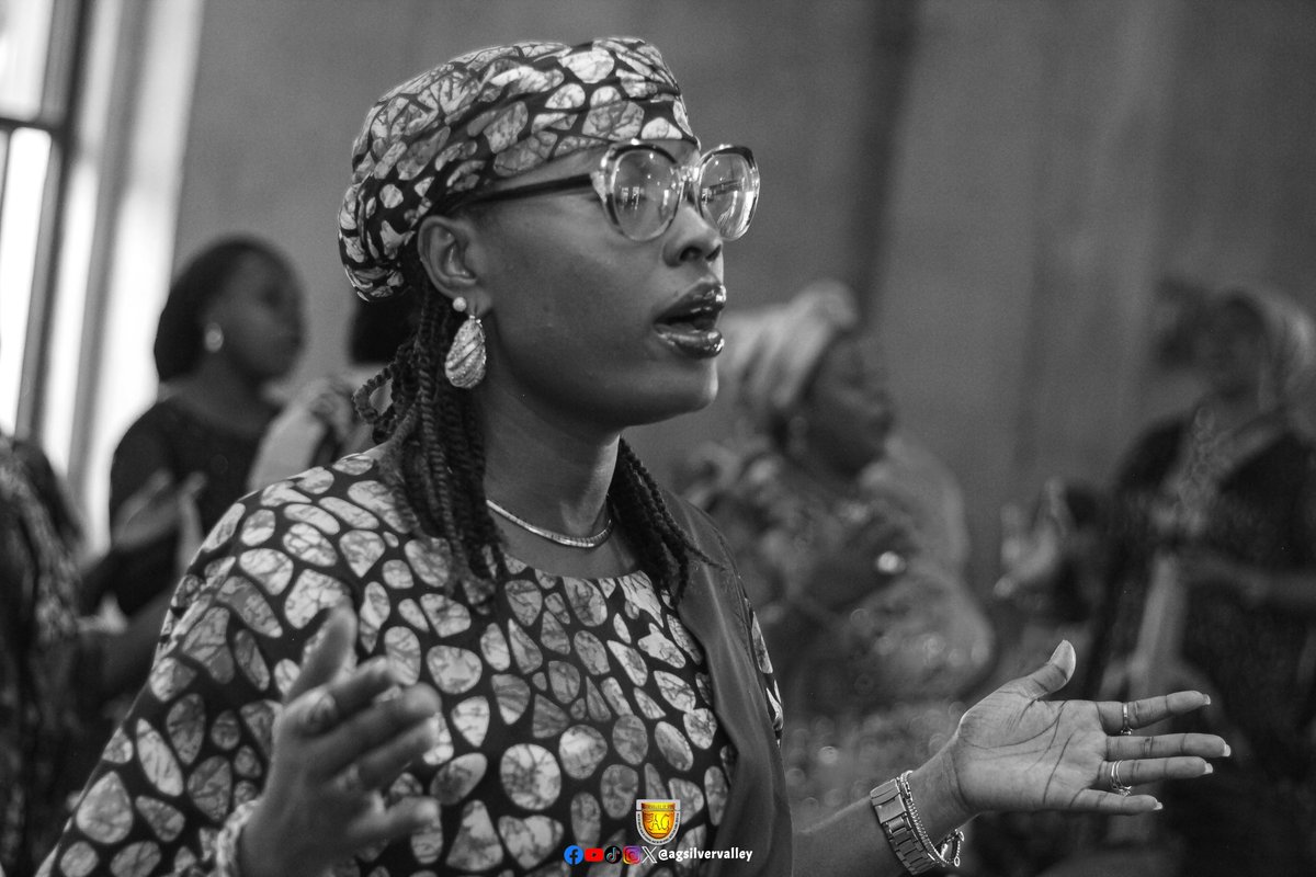 ag_silvervalley's tweet photo. What a worship! 

Hearts lifted. Faith stirred. His presence filled the room. 

#SundayVibes #WorshipMoments #AGNigeria #agsilvervalley #WorshipExperience https://t.co/eZC8JT8DFF