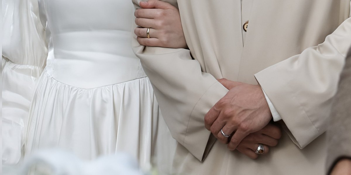 • Ziya Gökalp'in eşi Vecihe Hanım'a yazdığı mektupta dediği gibi: "Ben Allah'tan yalnız iki şey istiyorum: yurdum mesut olsun, yuvam bahtiyar."