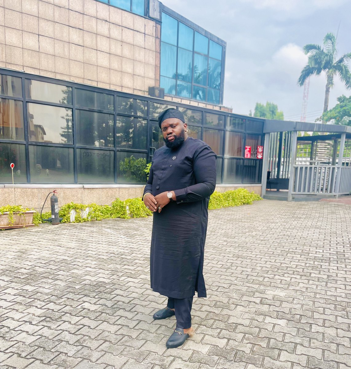 Buchi Laba tweet media