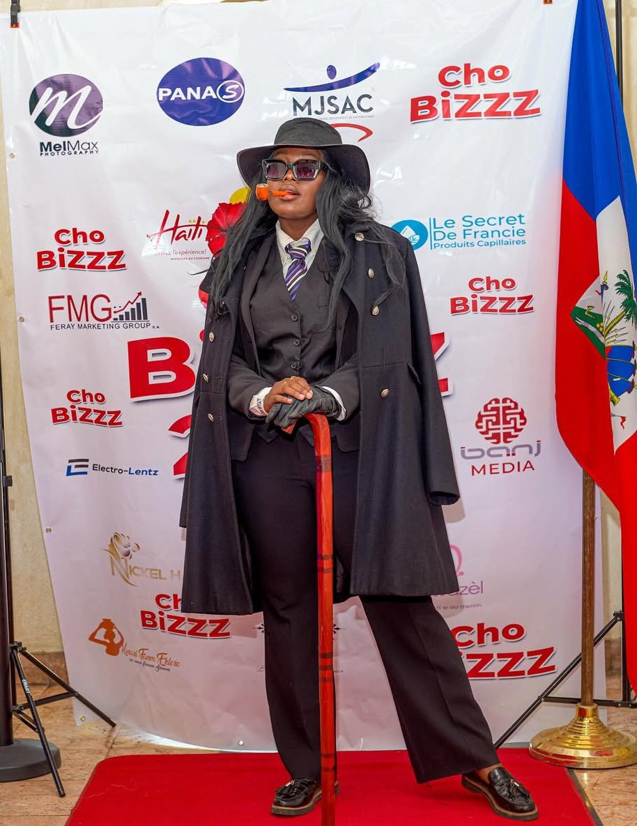 Ti dam sa menm...! 💜🖤 Ouf!