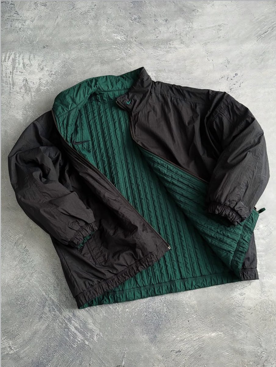 Shtreetwear's tweet photo. 90's Nike Reversible Jacket https://t.co/NKgiT7fjVN