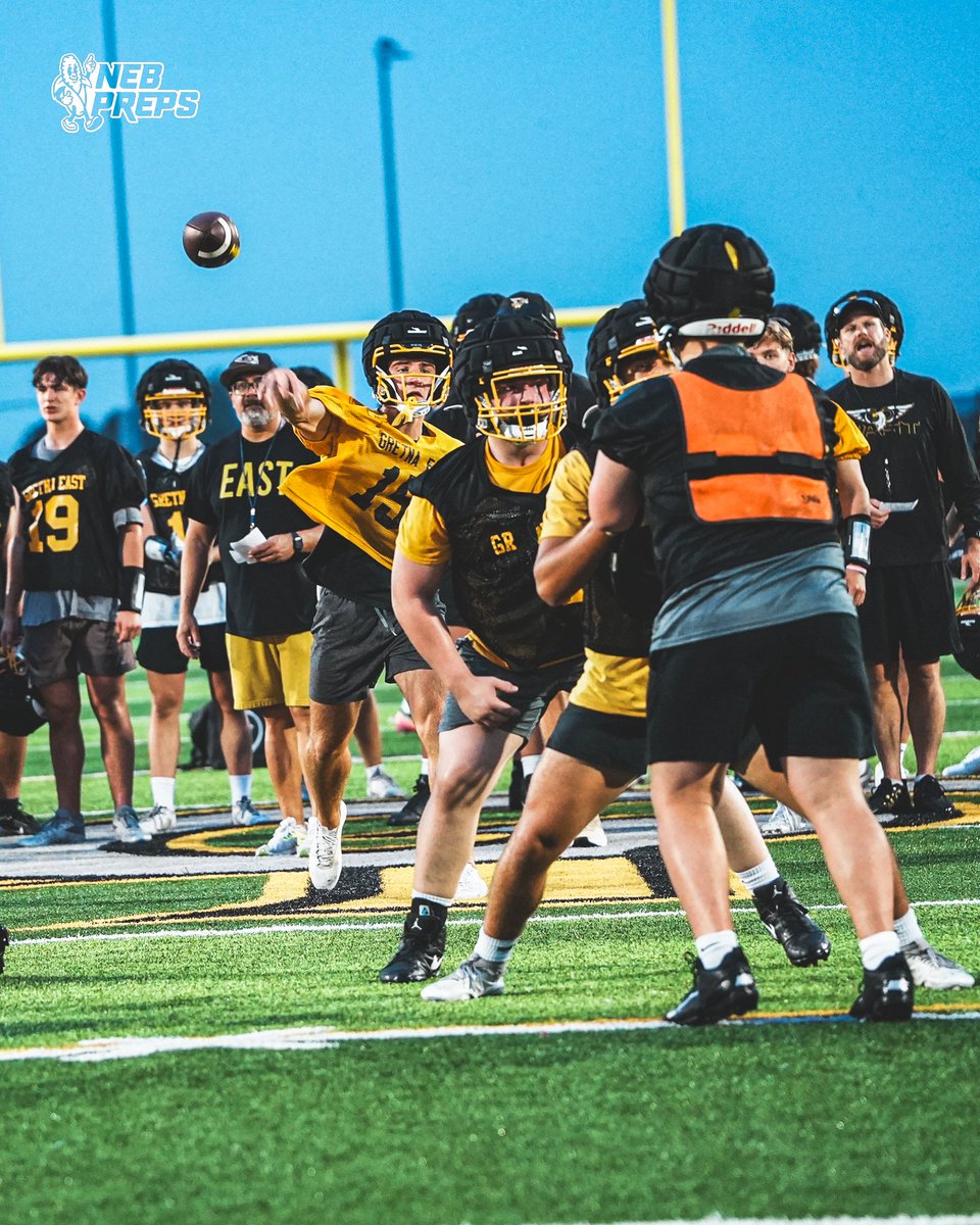 Morning work with <a href="/GriffFootball/">Gretna East Football</a> 📸

#nebpreps