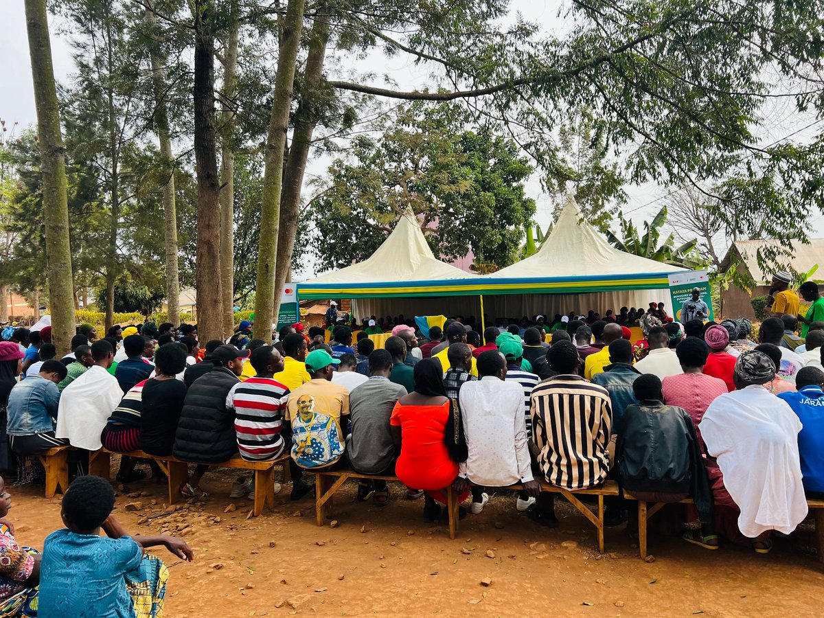 jarama_sector's tweet photo. Ubukangurambaga kuri gahunda ya KATAZA  mu murenge wa Jarama bwagenze neza https://t.co/xM5k0mQyWN