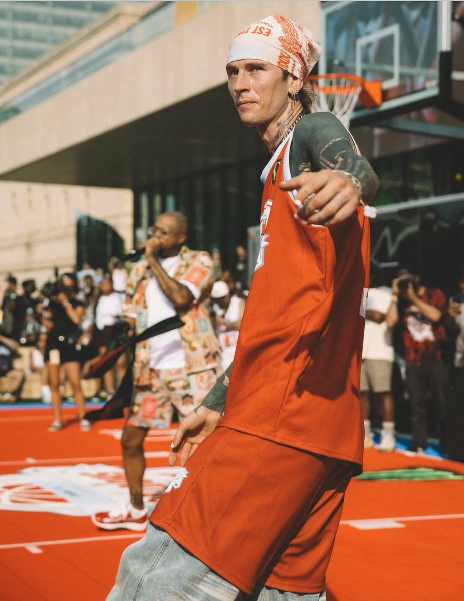 mgk day 
📸 lucascochranmedia