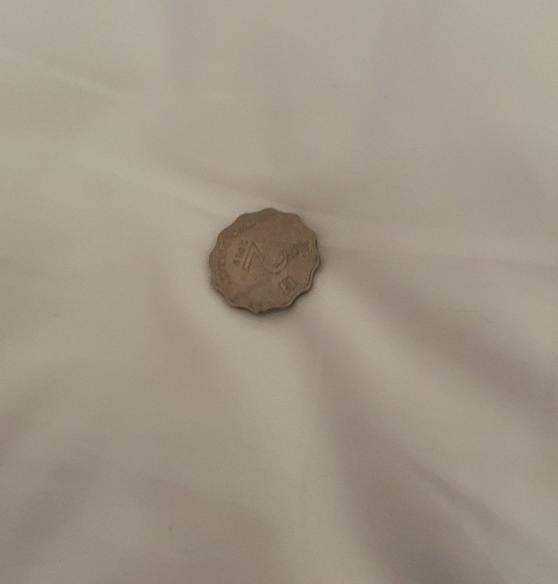 根据极其公平的抛硬币决定我是1