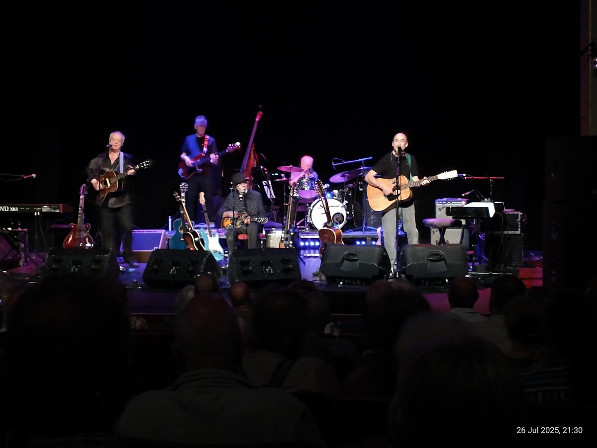 TICKET WARNING 📣 

Our shows in Alnwick, Oxted, Bradford-on-Avon, Lowdham and Milton Keynes, plus both sets of dates in Liverpool and Kinross, are now *SOLD OUT*, with limited tickets remaining for performances at @firestationsun, <a href="/electricpalace/">Bridport Electric Palace</a>, <a href="/RosesTheatre/">The Roses Theatre</a> and @theapexvenue