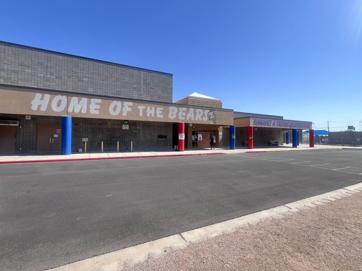 rociohzz's tweet image. Happy first day of school. Here at Treem ES, one of 33 elementary schools that added Nevada Ready! programs for the 2025-26 school year as part of Superintendent Ebert’s priority to expand Pre-Kindergarten opportunities.