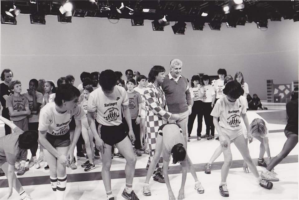 Burk Gravis tweet media