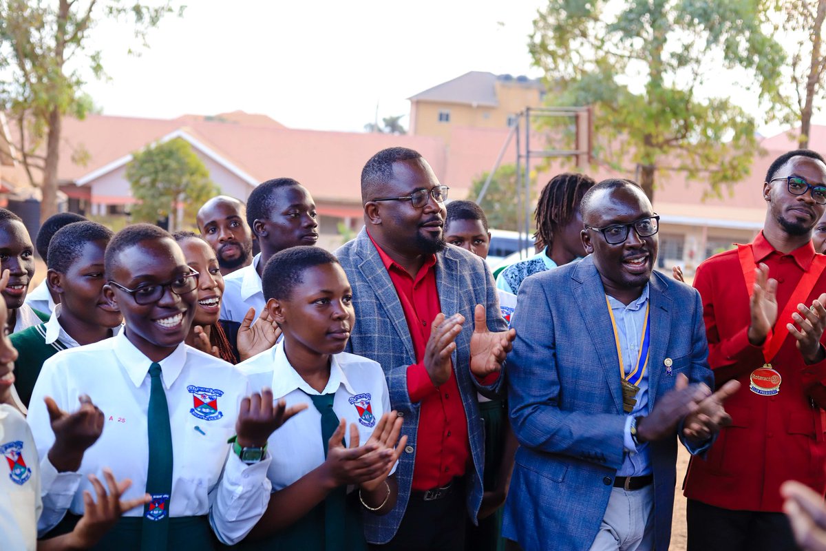 rckira1's tweet photo. On Thursday, 7th August 2025, we celebrated the successful Charter &amp; Installation of the Interact Club of Kira Senior Secondary School. 

We witnessed a powerful transition of leadership and inducted over 70 vibrant Interactors ready to serve. 
#RotaryEyamba
#RcKiraImpacts https://t.co/pbIOGzmhNy