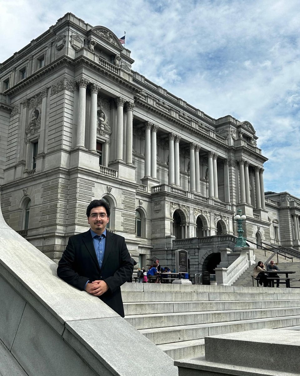 UTSA's tweet image. The Bill Archer Fellowship Program was established by @UTSystem in conjunction with former U.S. Rep. Bill Archer to provide highly motivated and accomplished students with immersive internship experiences in Washington, D.C. ✈️

The selection process is rigorous and aims to bring…