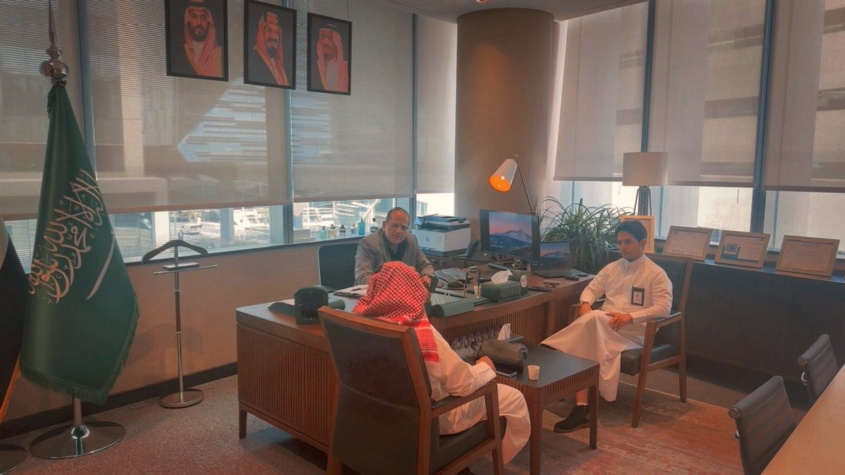 م. حسام العسيري MBS 🇸🇦 (@eng_hossam1992) on Twitter photo تشرف فرع #المصرف_الأهلي_العراقي <a href="/Nbi_Ksa/">NBI KSA</a> في المملكة العربية السعودية، ممثّلًا بسعادة #الرئيس_التنفيذي السيد زاهر معلا <a href="/AJSZ2026/">Zaher Muala</a> ، باستقبال الأستاذ منصور الكعبي <a href="/Mansour_Alkkbi/">MANSOUR AL-KAABI</a> ، مدير إدارة النقل والصيانة والسلامة في شركتي #الرياض_فارما <a href="/Riyadh_Pharma/">RIYADH PHARMA | الرياض فارما</a> و #الحياة_الطبية <a href="/HR_AMCORP/">HR AMCORP</a> ، تشرف فرع #المصرف_الأهلي_العراقي <a href="/Nbi_Ksa/">NBI KSA</a> في المملكة العربية السعودية، ممثّلًا بسعادة #الرئيس_التنفيذي السيد زاهر معلا <a href="/AJSZ2026/">Zaher Muala</a> ، باستقبال الأستاذ منصور الكعبي <a href="/Mansour_Alkkbi/">MANSOUR AL-KAABI</a> ، مدير إدارة النقل والصيانة والسلامة في شركتي #الرياض_فارما <a href="/Riyadh_Pharma/">RIYADH PHARMA | الرياض فارما</a> و #الحياة_الطبية <a href="/HR_AMCORP/">HR AMCORP</a> ،