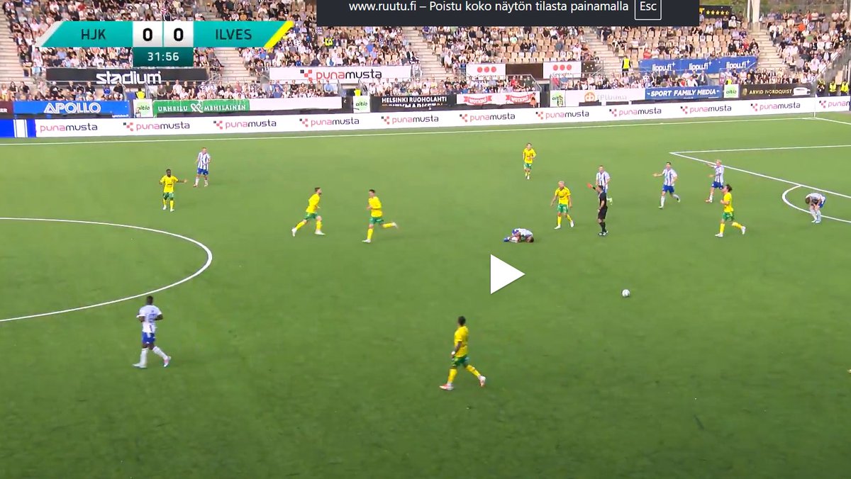 31.51 Ilveksen pelaaja vetää. Pallo osuu HJK:n pelaajaan.
31.52 Pallo on menossa Ilveksen pelaajalle, mutta kimpoaakin erotuomarista klubilaiselle. Peli pitäisi viheltää poikki ja jatkaa myöhemmin erotuomaripallolla. Peli kuitenkin jatkuu...
31.56 Tuomari nostaa punaisen kortin.